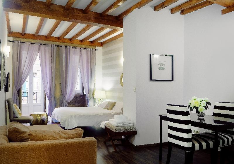 Appartamento Inicia Casas Reales San Giacomo di Compostella Esterno foto