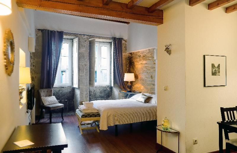 Appartamento Inicia Casas Reales San Giacomo di Compostella Camera foto