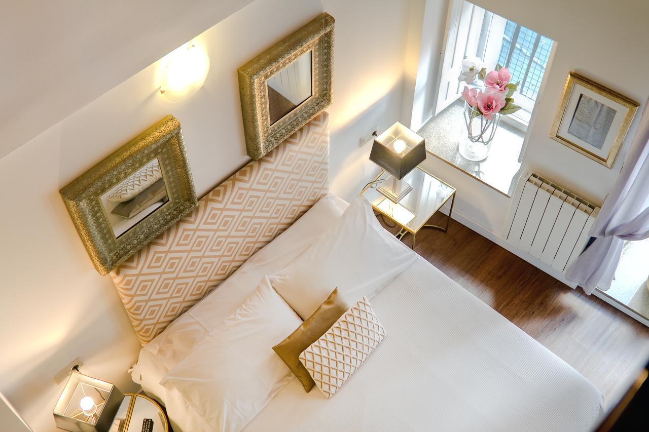 Appartamento Inicia Casas Reales San Giacomo di Compostella Esterno foto